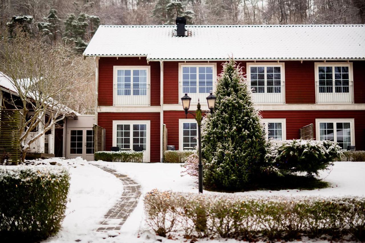 Pensionat Enehall Hotel Bastad Exterior photo